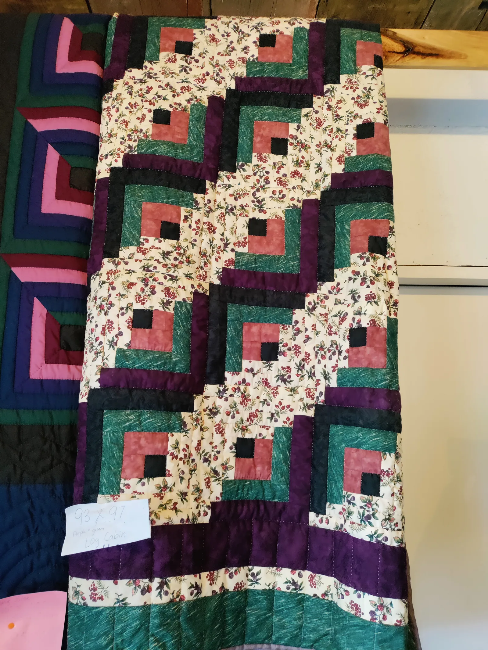 Pennsylvania Dutch Amish Hand-Made Quilts Potholders, Aprons,  Direct from Amish Family. Save 20-40% vs. Stores